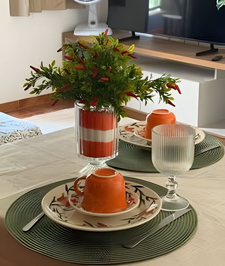 Cozy Studio & Balcony | 2min Metro | Near Arena