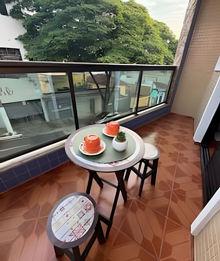 Cozy Studio & Balcony | 2min Metro | Near Arena