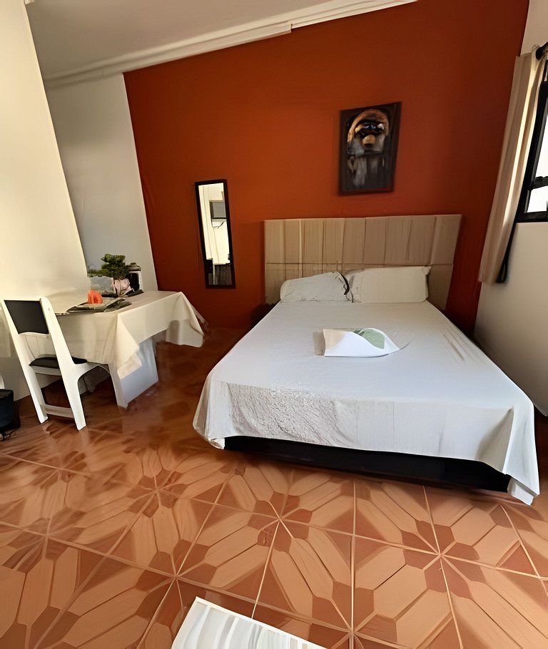 Cozy Studio & Balcony | 2min Metro | Near Arena